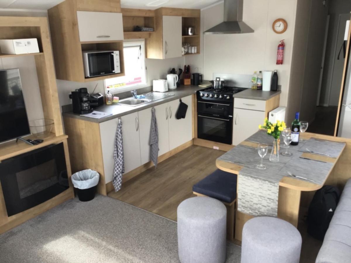 Brookside West Sands Holiday Park Seal Bay Selsey Exterior foto